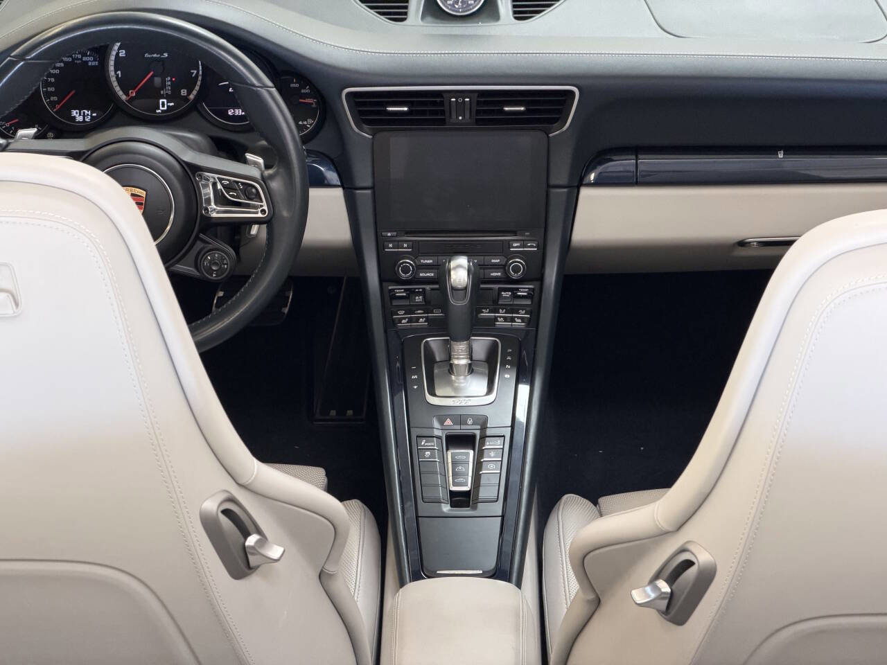 Used 2019 Porsche 911 Turbo S image 36