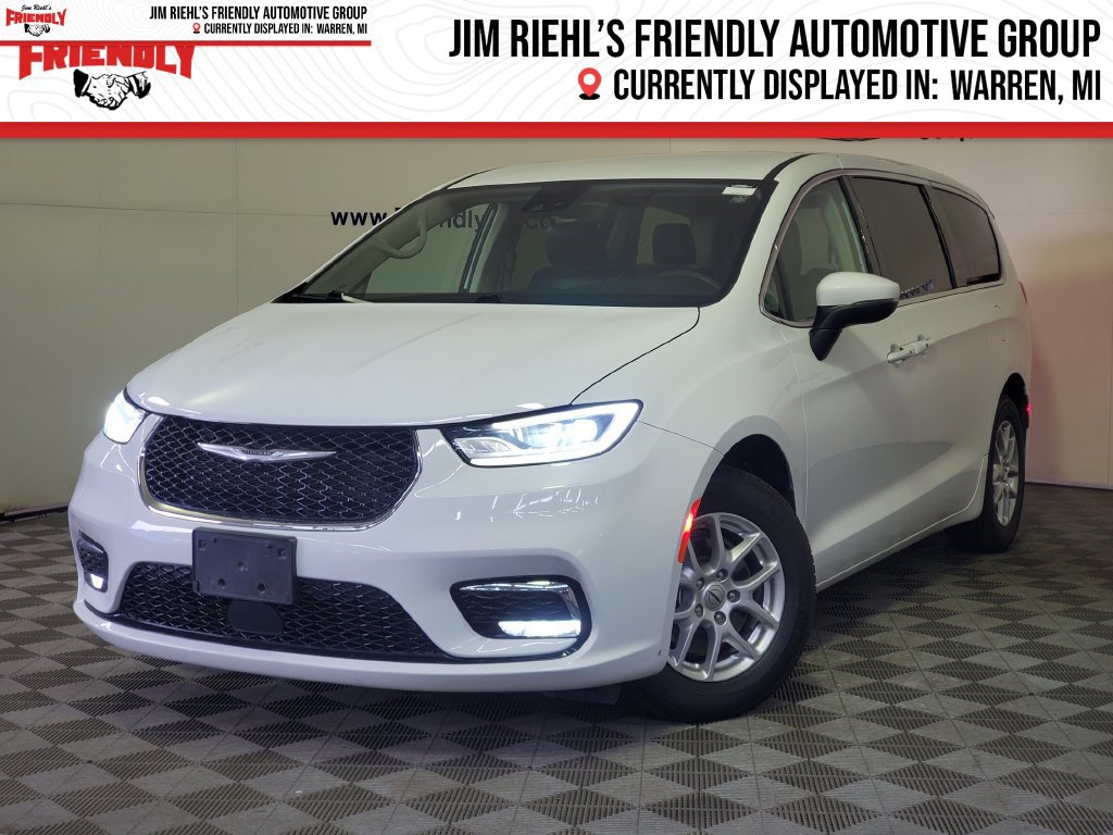 Used 2023 Chrysler Pacifica Touring-L