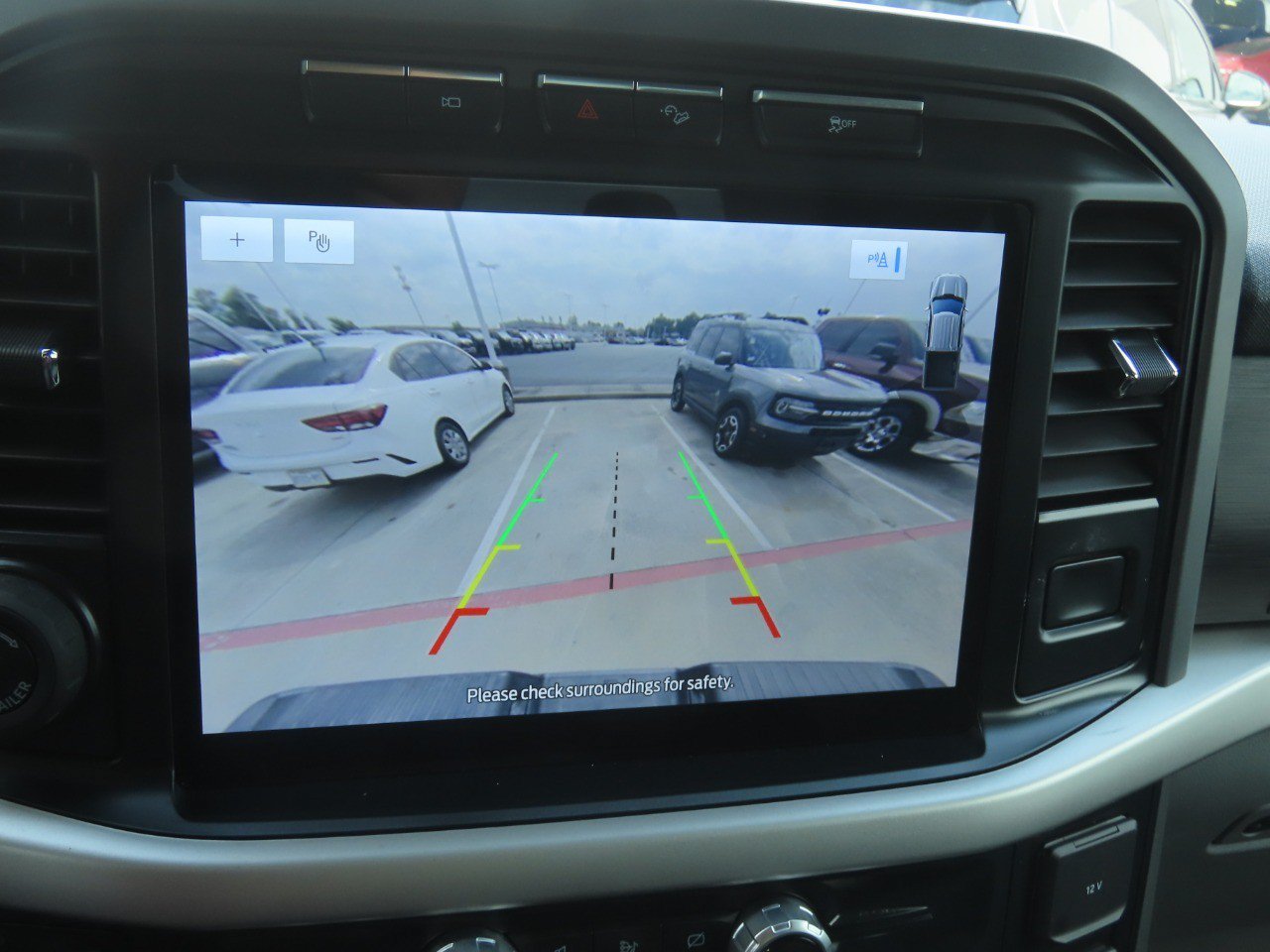 Used 2022 Ford F150 XLT w/ Equipment Group 302A High AWD/4WD image 32