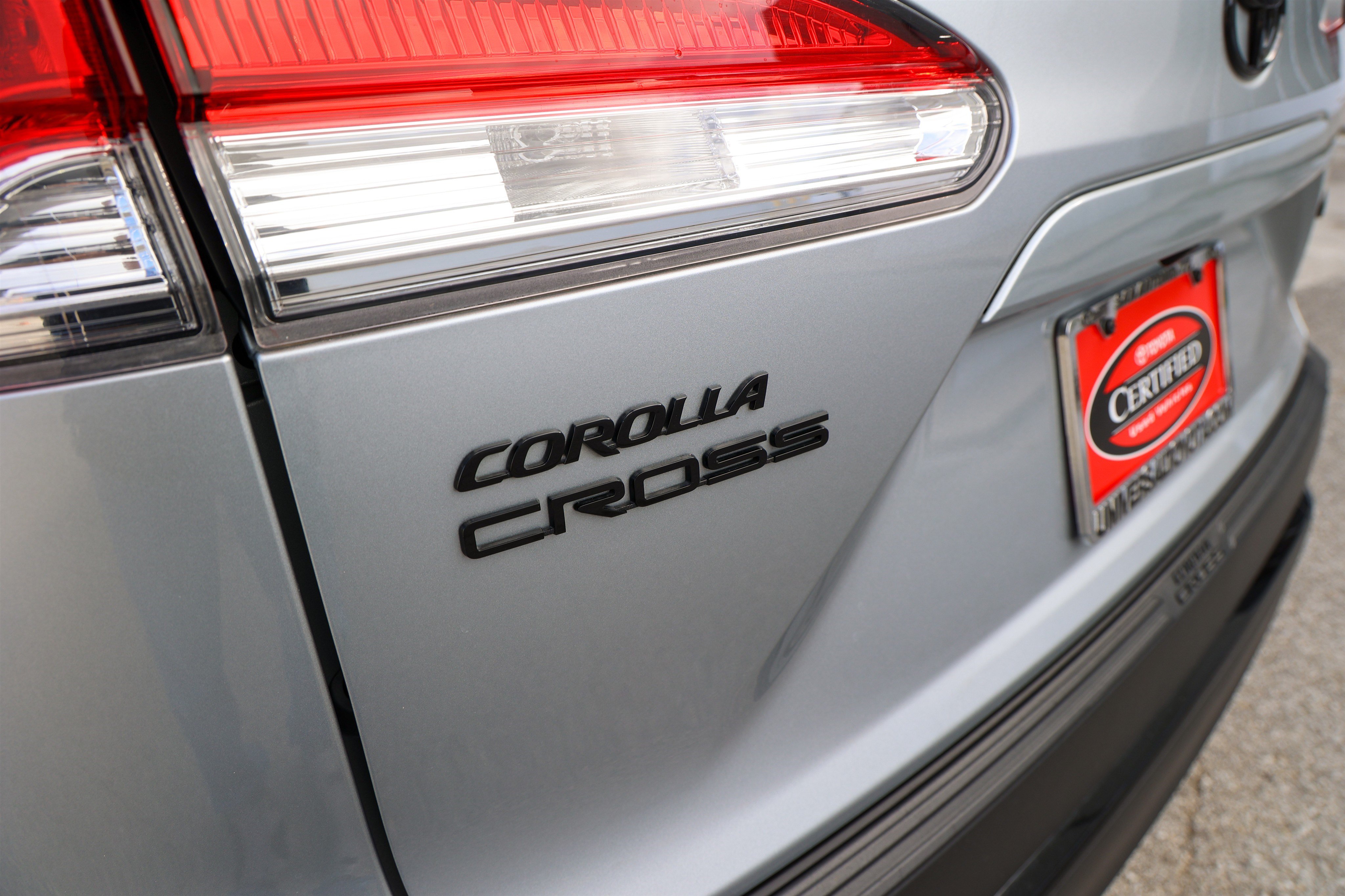 Used 2024 Toyota Corolla Cross AWD Hybrid image 22