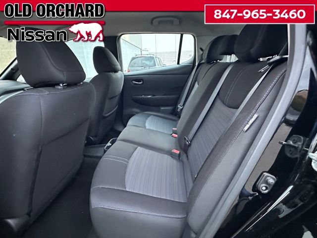 Used 2023 Nissan Leaf S image 11