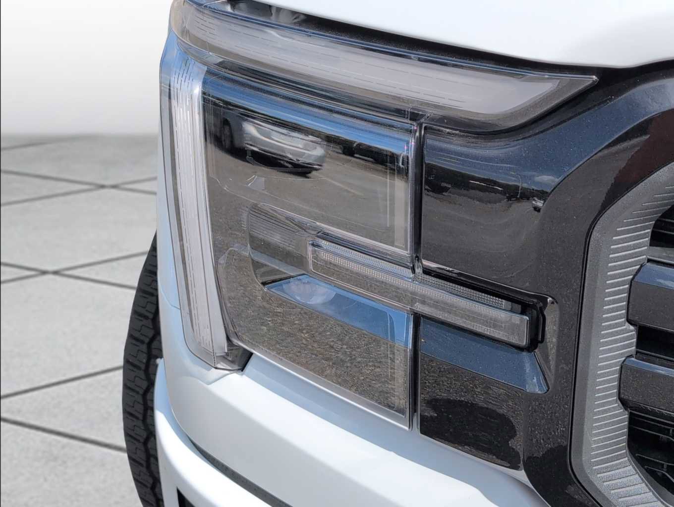 New 2025 Ford F150 Lariat image 3