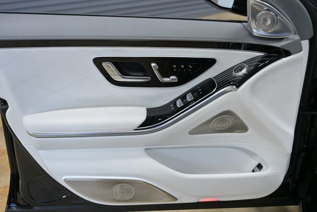 Used 2024 Mercedes-Benz Maybach S 680 Maybach S 680 4MATIC Sedan image 26