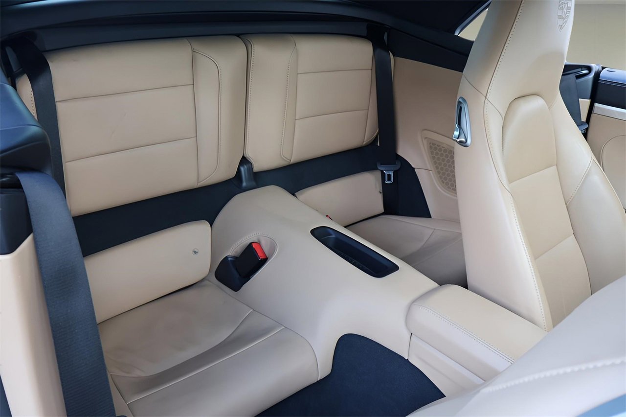 Used 2017 Porsche 911 Carrera image 14