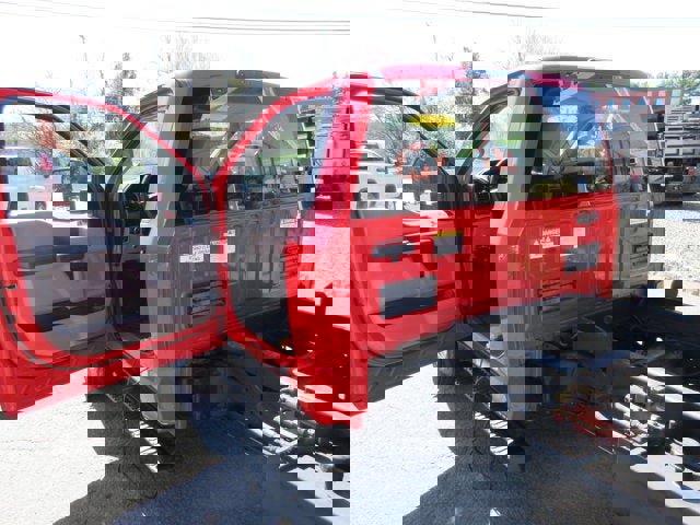 Used 2017 Ford F550 4x4 Regular Cab Super Duty image 41