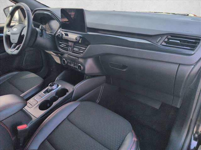 Used 2025 Ford Escape ST-Line image 21