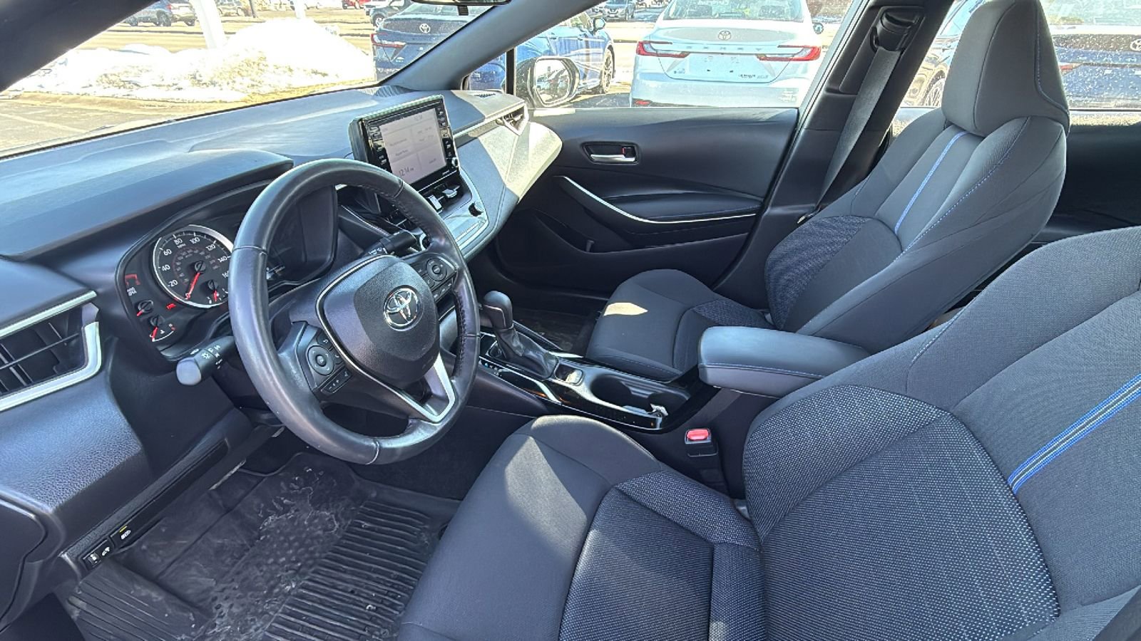 Certified 2022 Toyota Corolla SE w/ SE Premium Package image 16