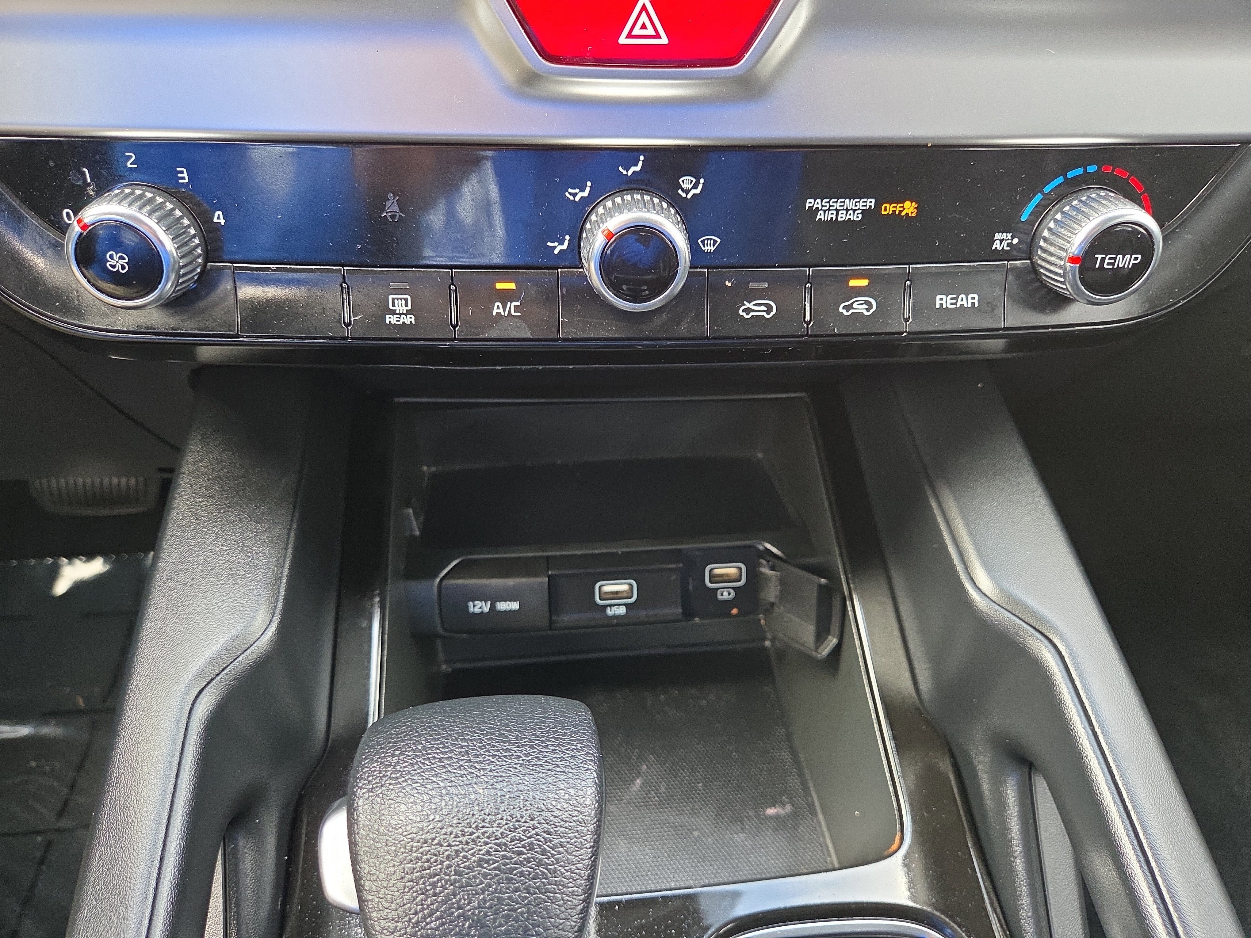 Used 2020 Kia Telluride LX image 20