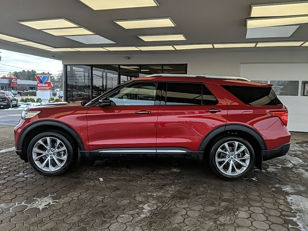 Used 2022 Ford Explorer Platinum w/ Equipment Group 601A image 8