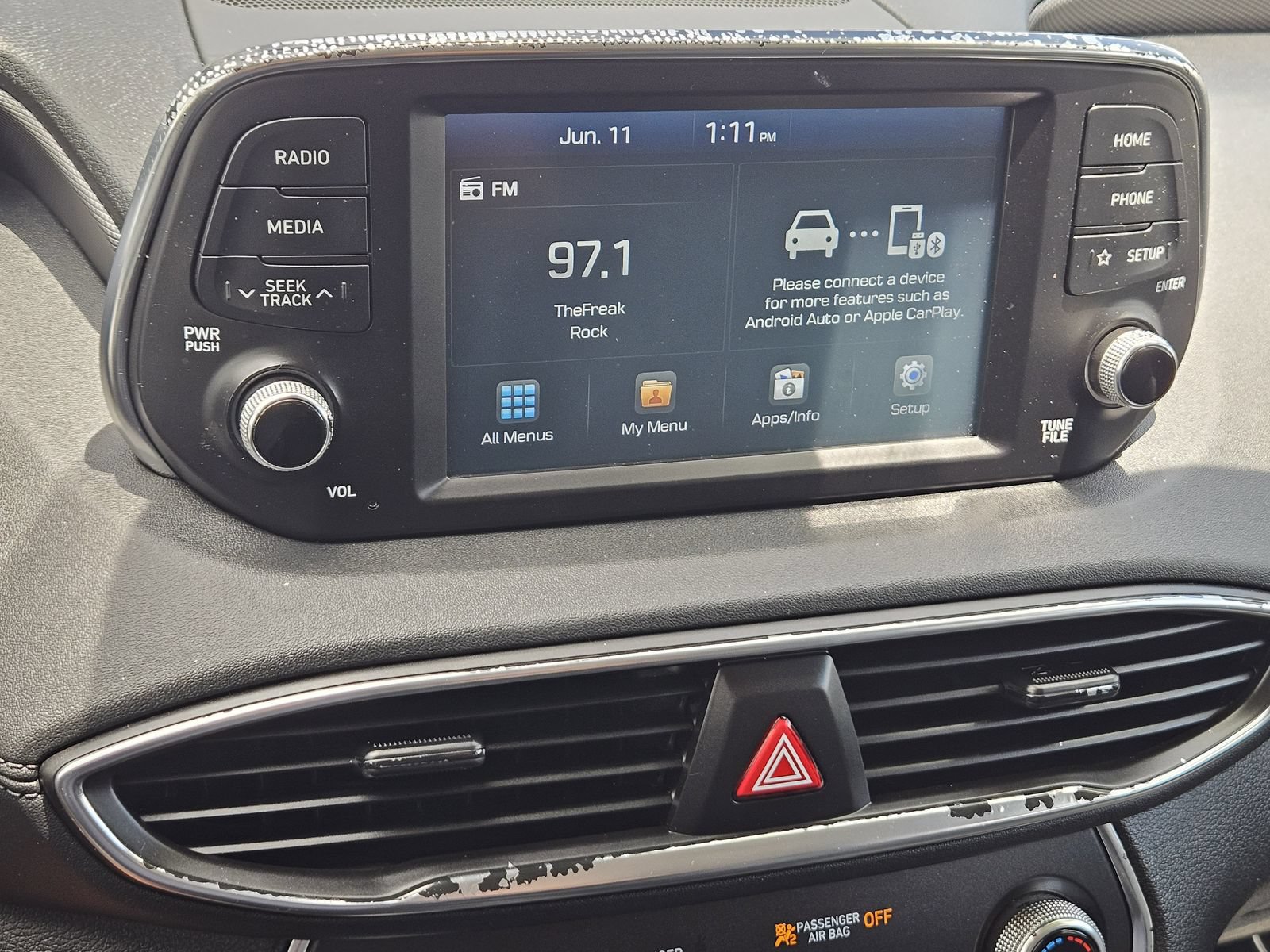 Used 2019 Hyundai Santa Fe SE FWD image 19