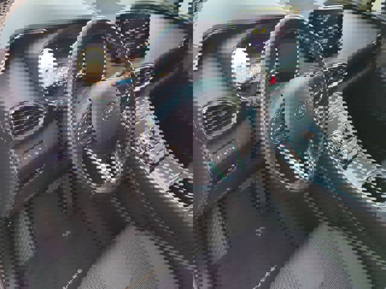 Used 2022 Hyundai Santa Fe XRT image 2