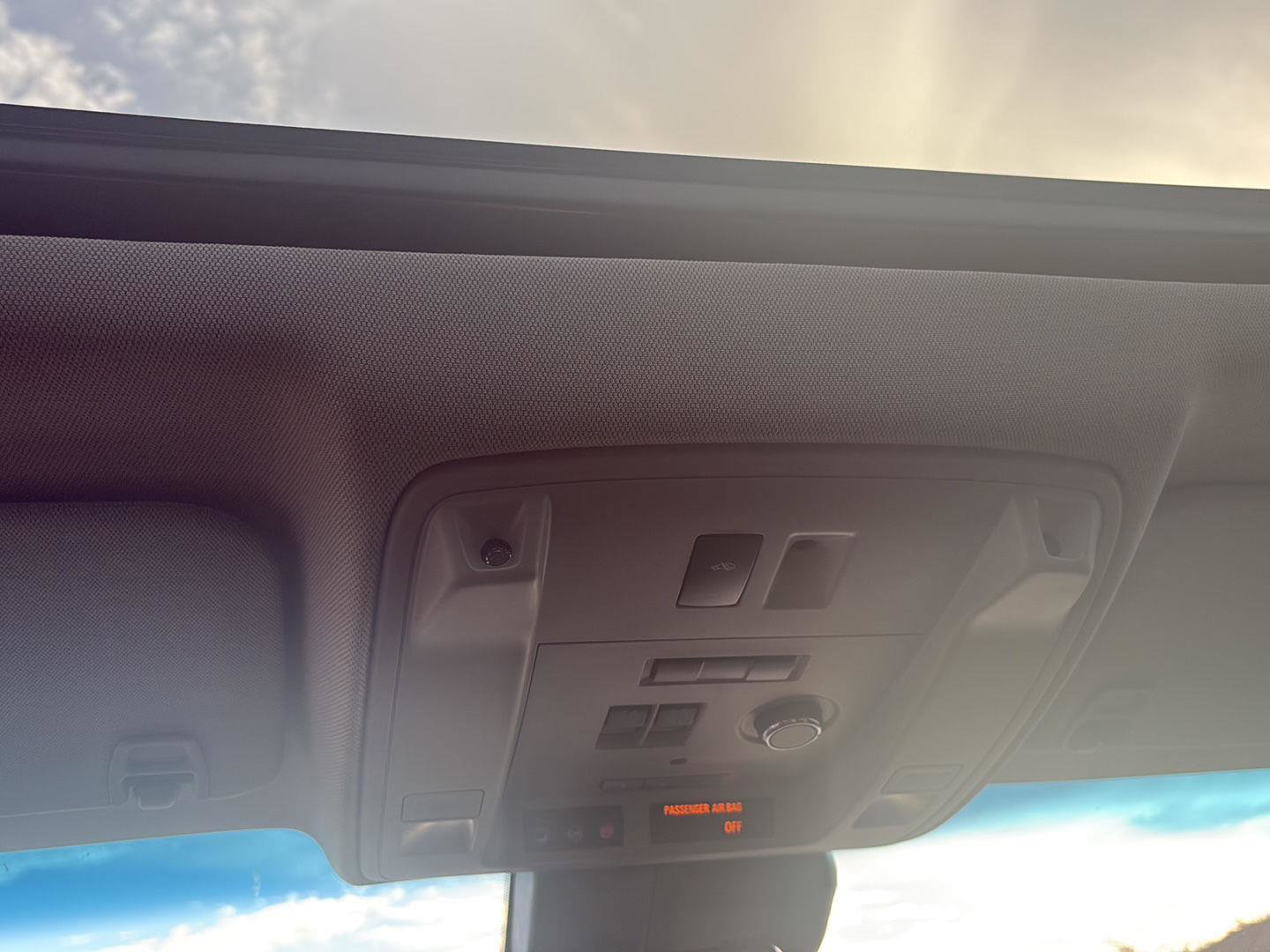 Used 2017 Cadillac Escalade Premium Luxury image 21