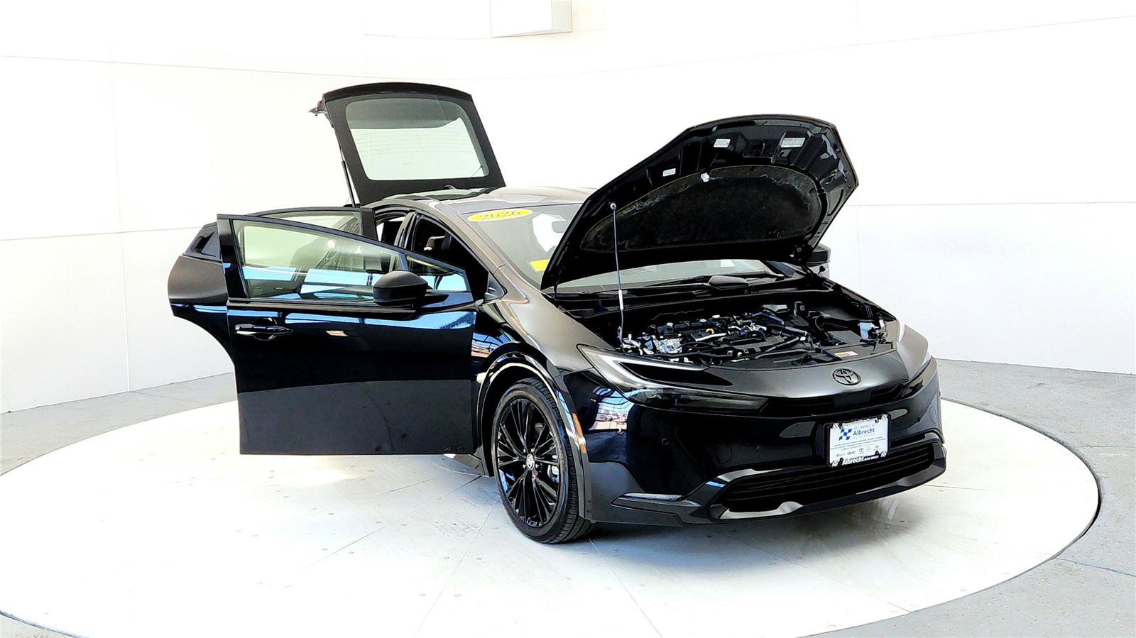 Used 2026 Toyota Prius AWD image 9