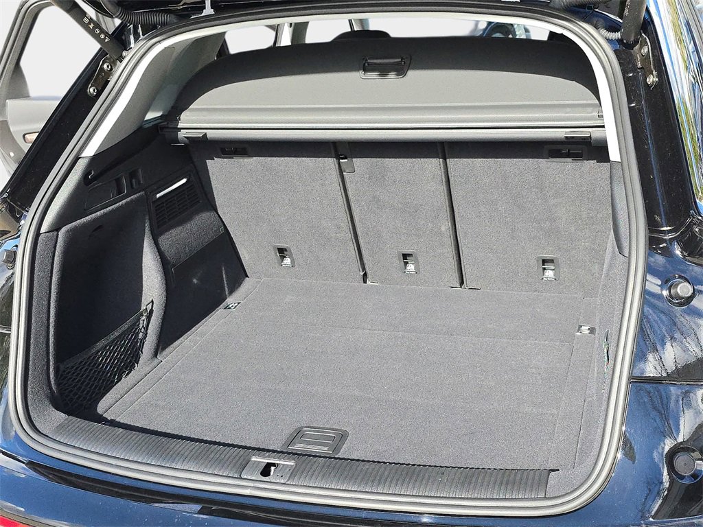 Used 2023 Audi Q5 2.0T Premium image 14