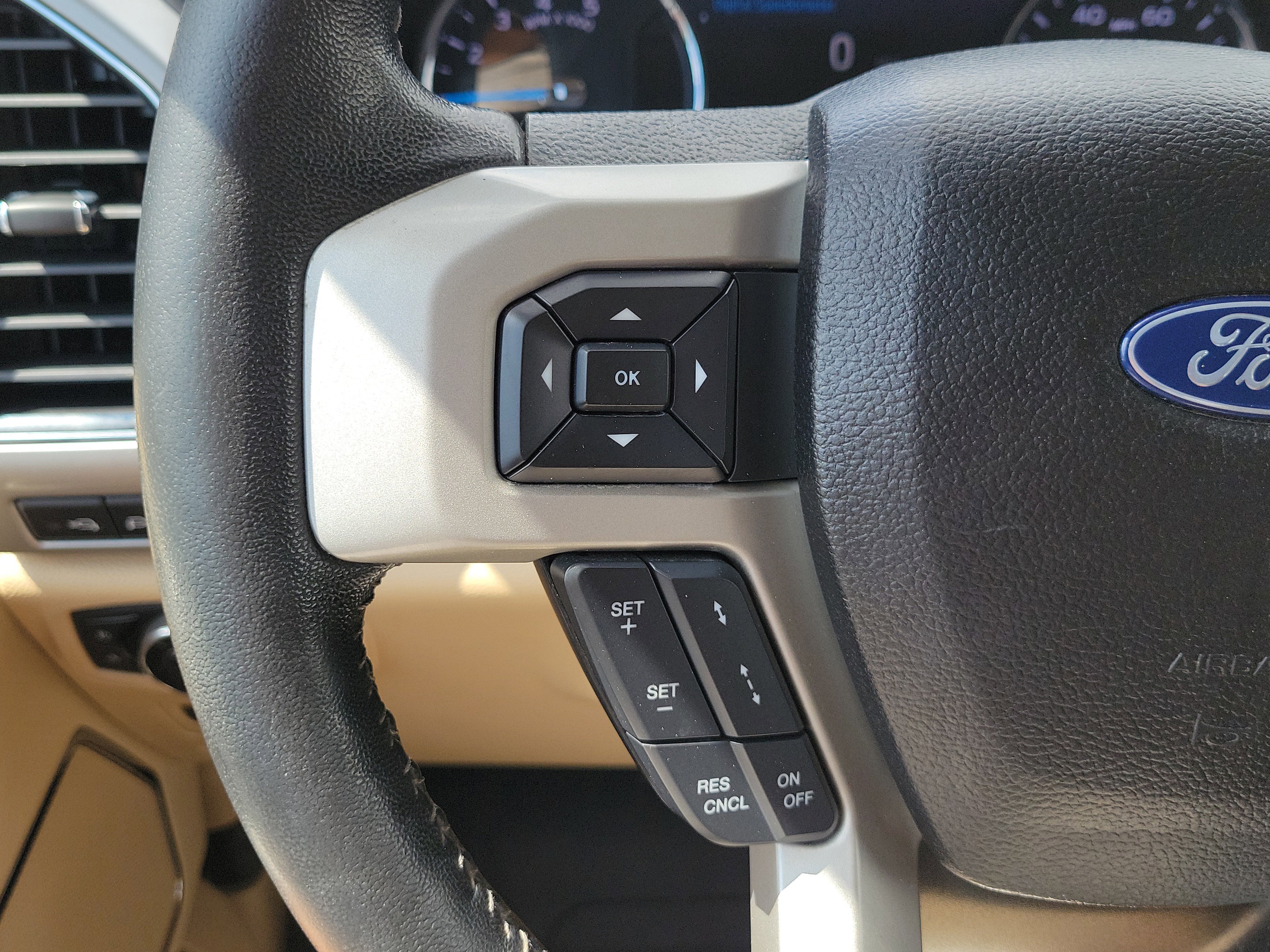 Certified 2021 Ford F250 Lariat w/ Lariat Ultimate Package AWD/4WD image 24