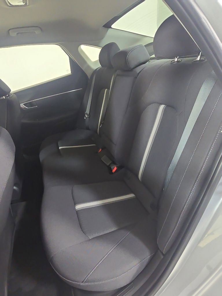 Used 2025 Hyundai Sonata SEL FWD image 26