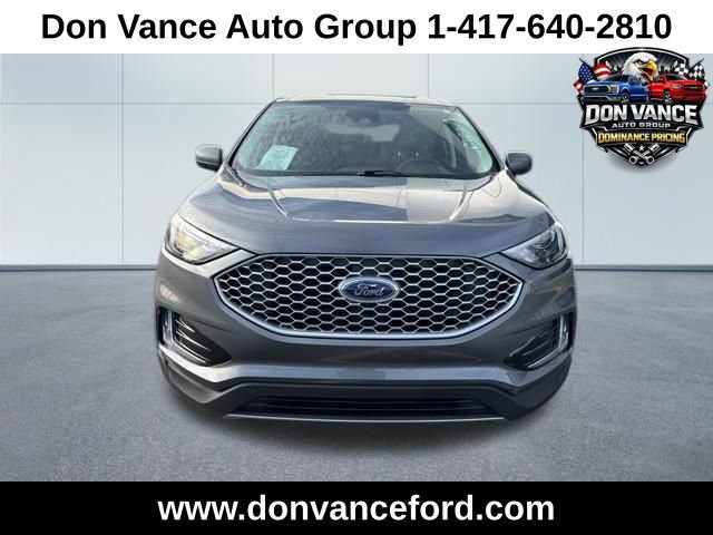 Certified 2024 Ford Edge SEL w/ Convenience Package image 6