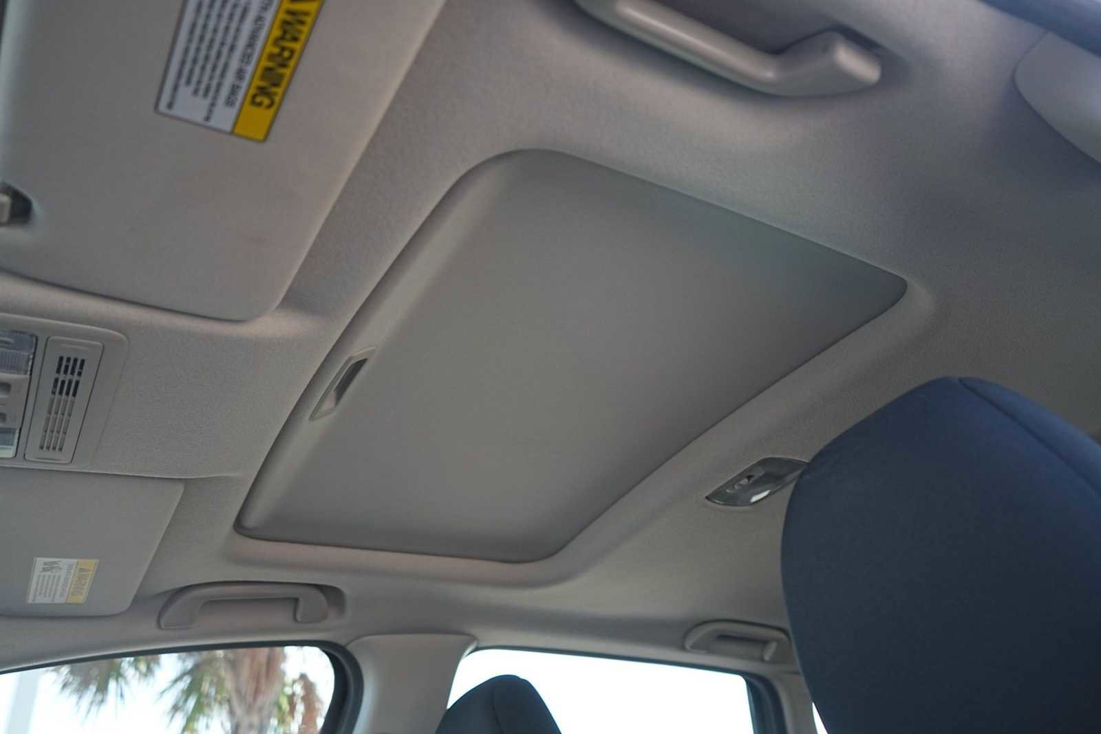 Used 2018 Honda Fit EX image 26