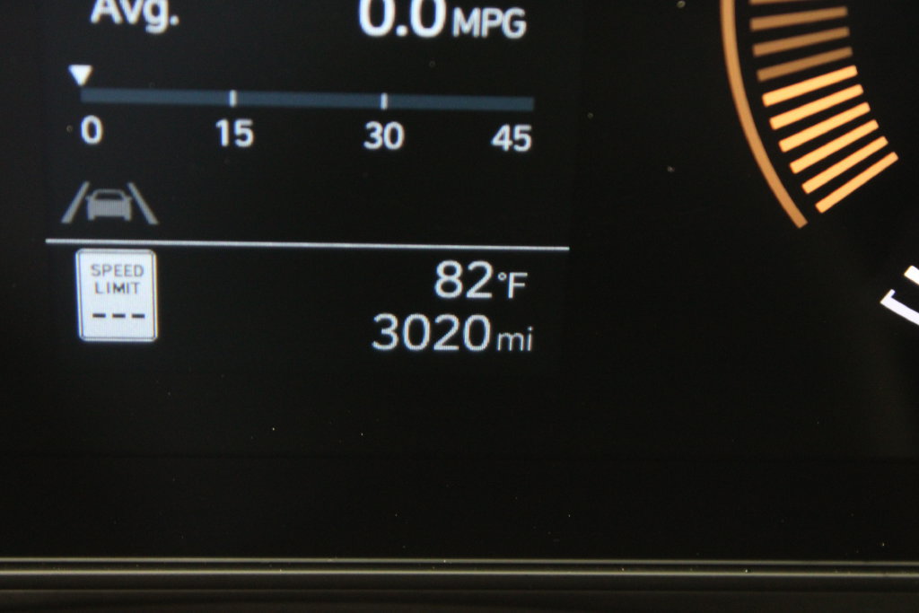 Certified 2027 Hyundai Kona SEL Sport FWD image 29
