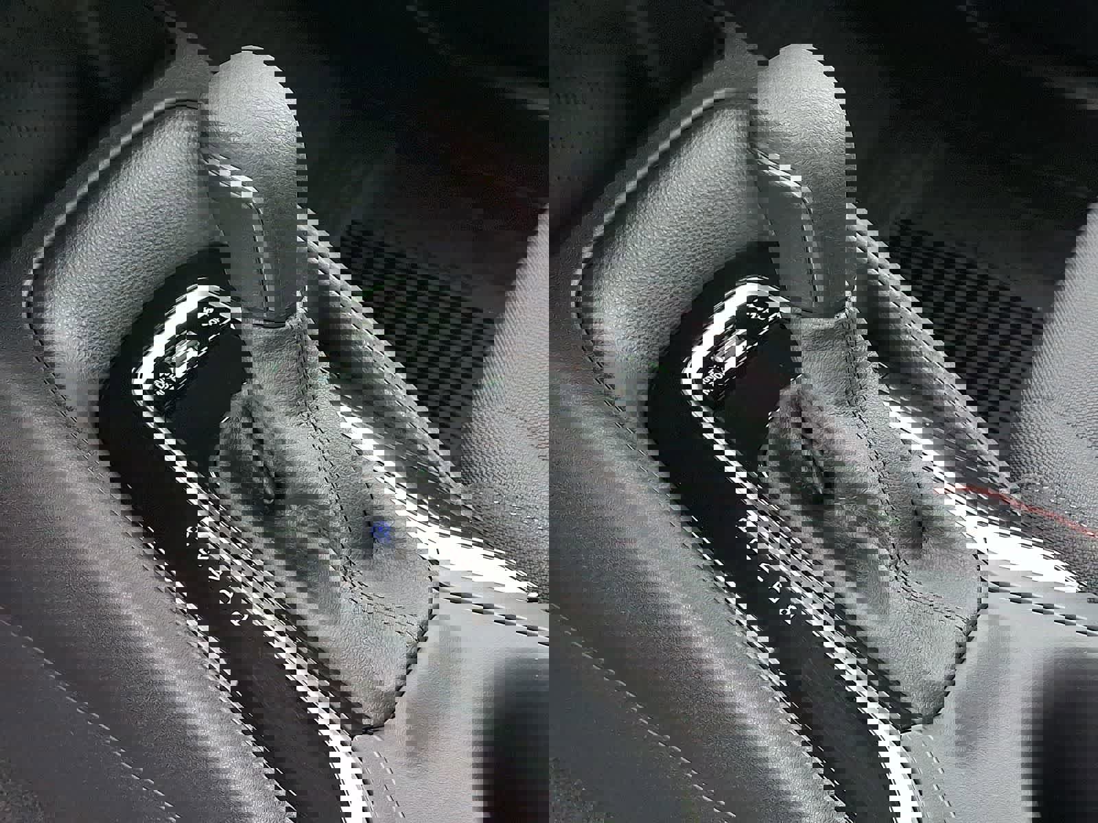 New 2026 Toyota Corolla SE FWD image 11