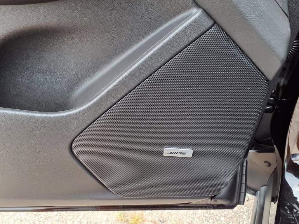 New 2025 Cadillac XT6 Premium Luxury w/ Technology Package image 13