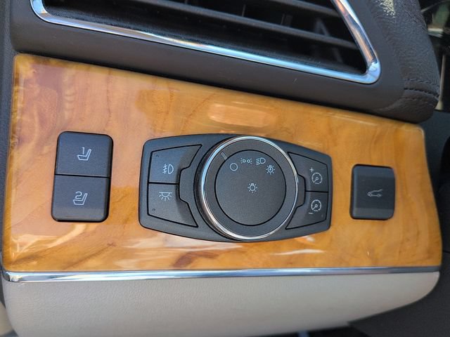 Used 2013 Lincoln MKX FWD w/ Wood Pkg image 19