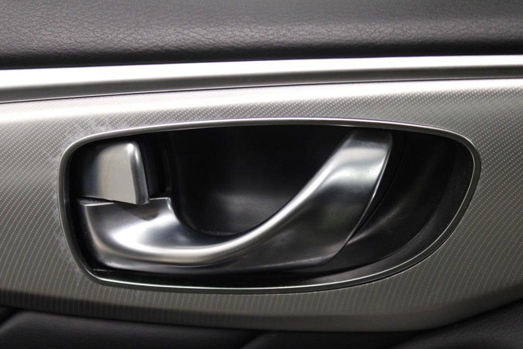 Used 2020 INFINITI Q50 Luxe w/ Essential Package (3.0T Luxe) RWD image 19