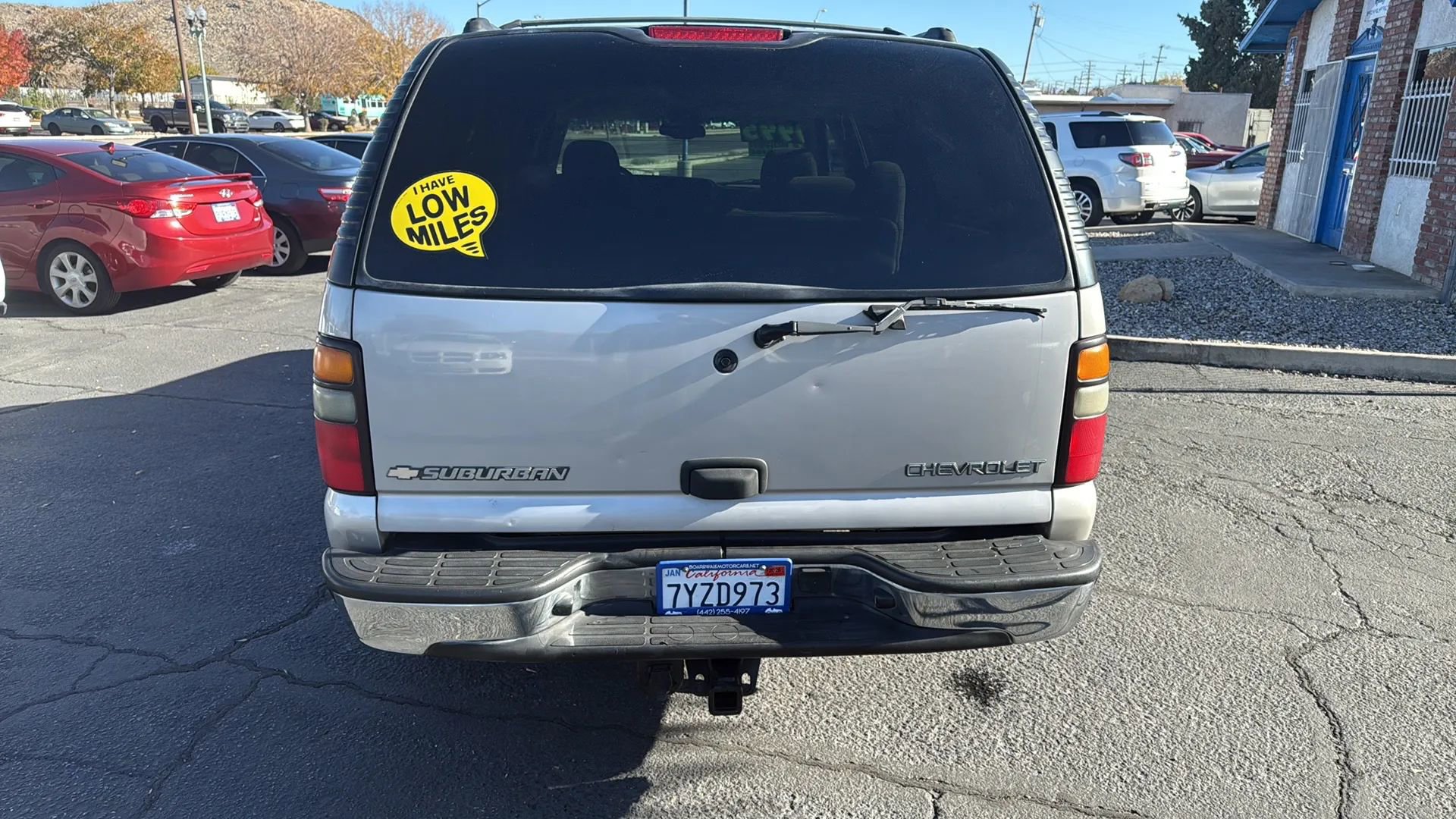 Used 2005 Chevrolet Suburban LS w/ Cargo Package image 6