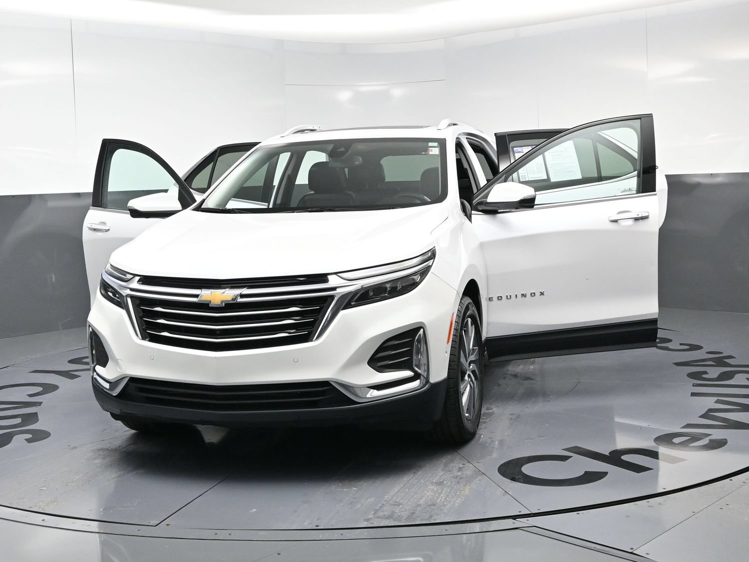 Used 2024 Chevrolet Equinox Premier FWD image 23