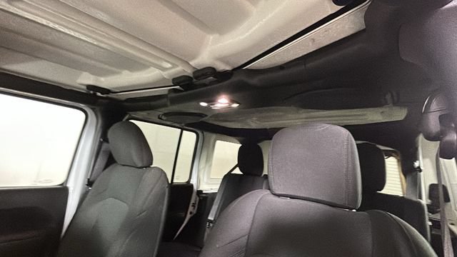Used 2023 Jeep Wrangler Unlimited w/ Cold Weather Group AWD/4WD image 12
