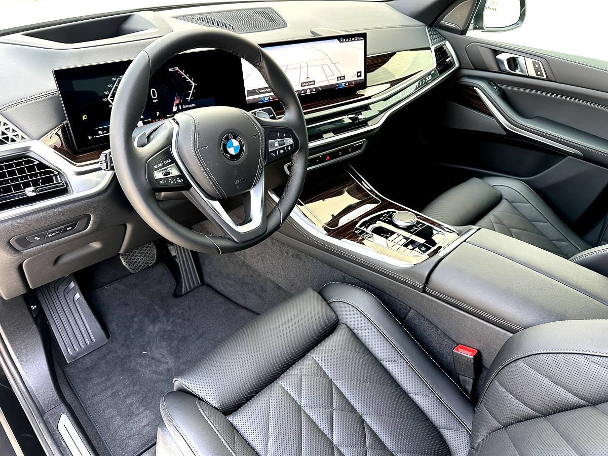 New 2026 BMW X5 sDrive40i w/ Premium Package RWD image 11