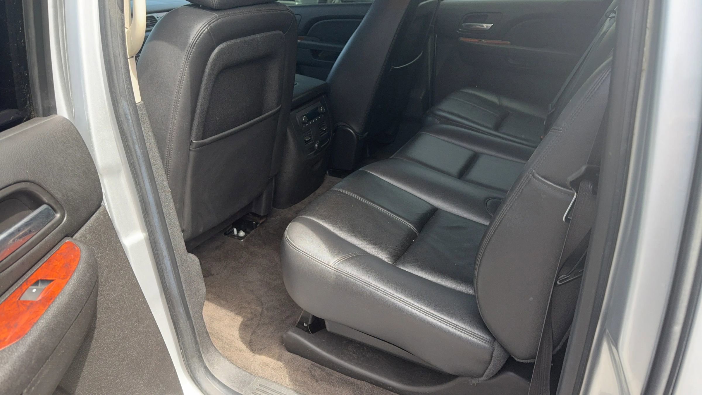 Used 2012 Chevrolet Avalanche LT w/ All-Star Edition AWD/4WD image 12