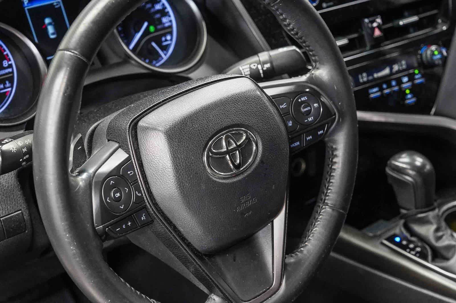 Used 2022 Toyota Camry SE w/ Convenience Package FWD image 20
