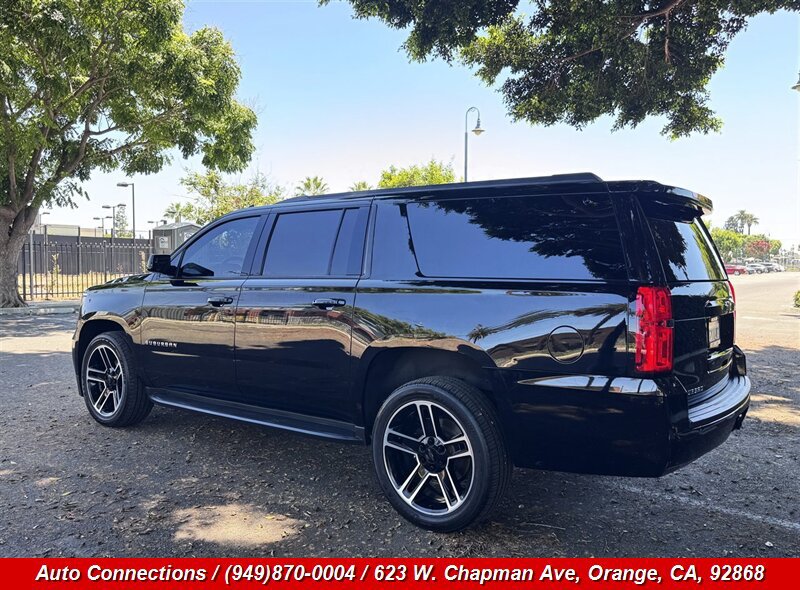 Used 2020 Chevrolet Suburban LS RWD image 4
