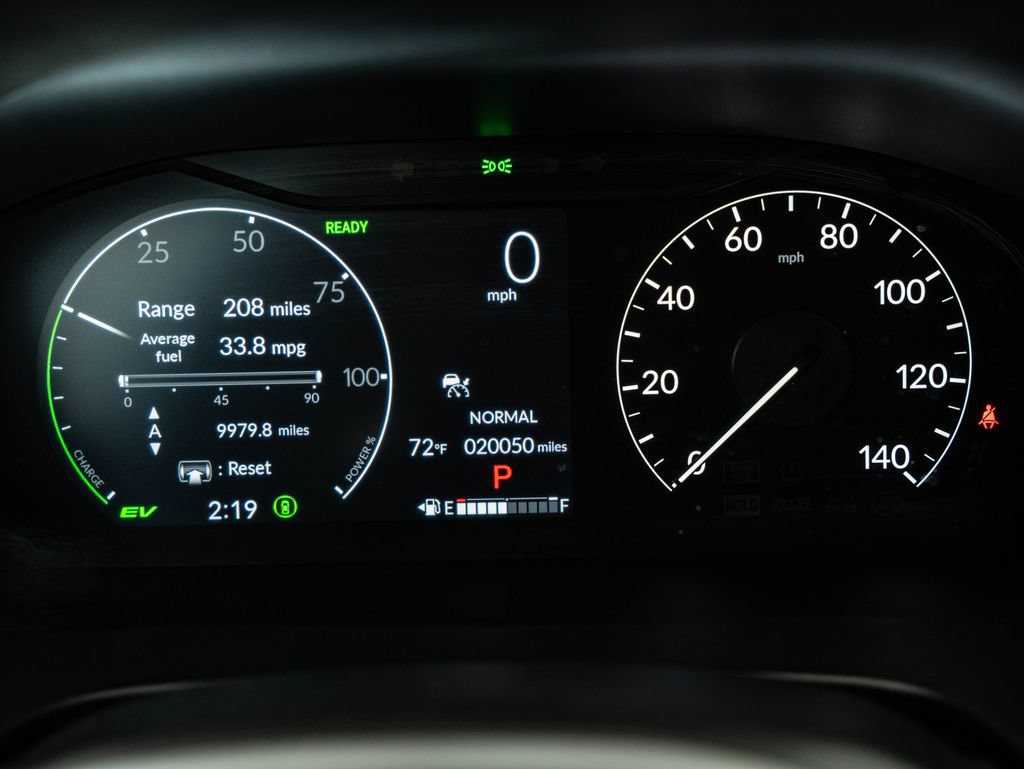 Used 2025 Honda CR-V Sport-L image 32