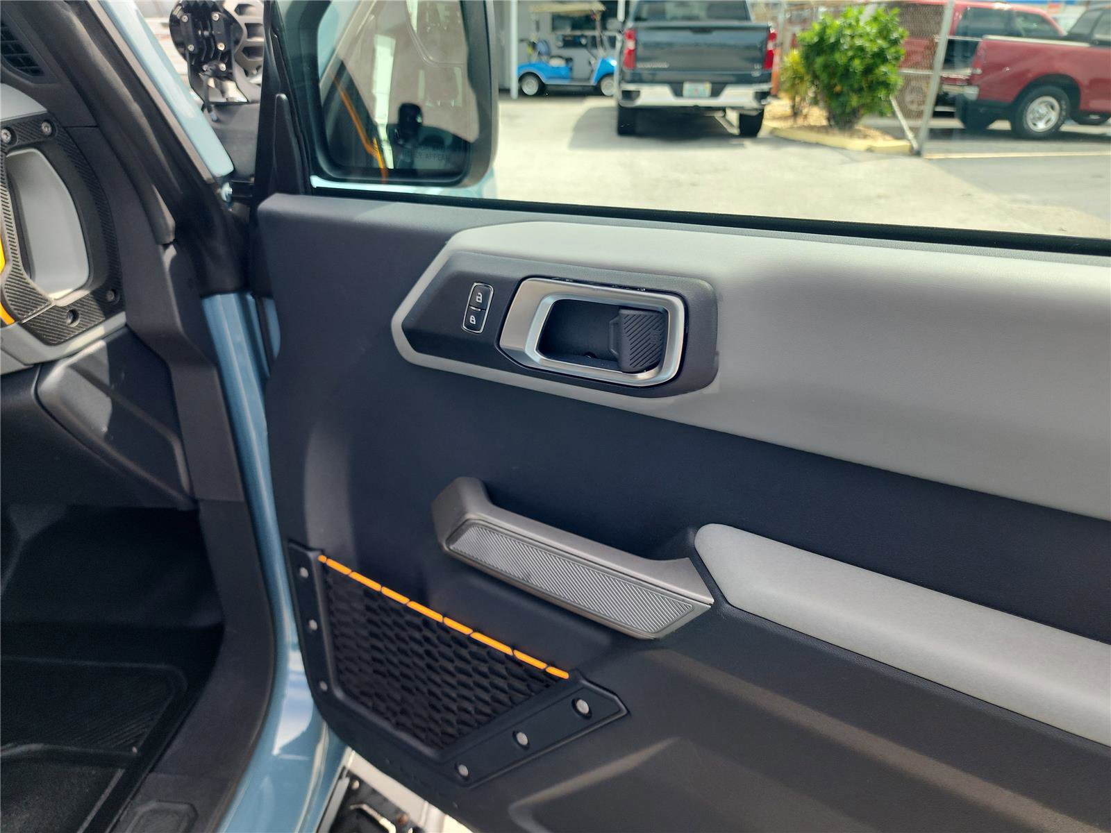 Used 2022 Ford Bronco Badlands image 25