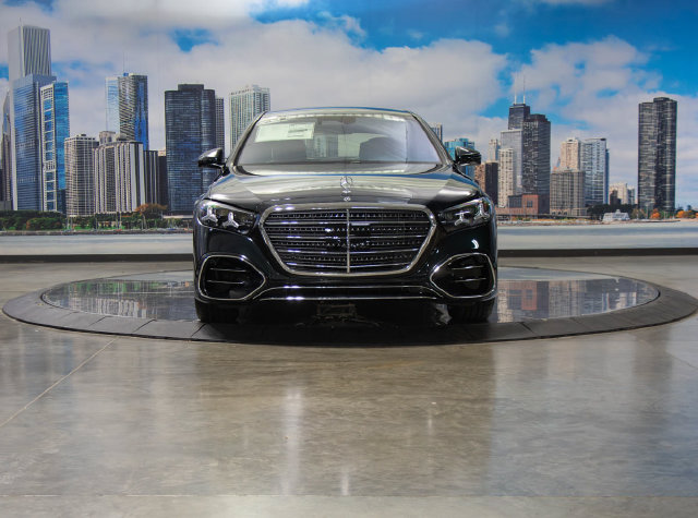 New 2027 Mercedes-Benz S 580 4MATIC Sedan image 3