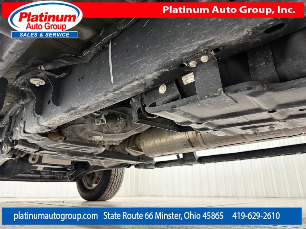 Used 2024 Ford F250 XLT w/ FX4 Off-Road Package AWD/4WD image 9