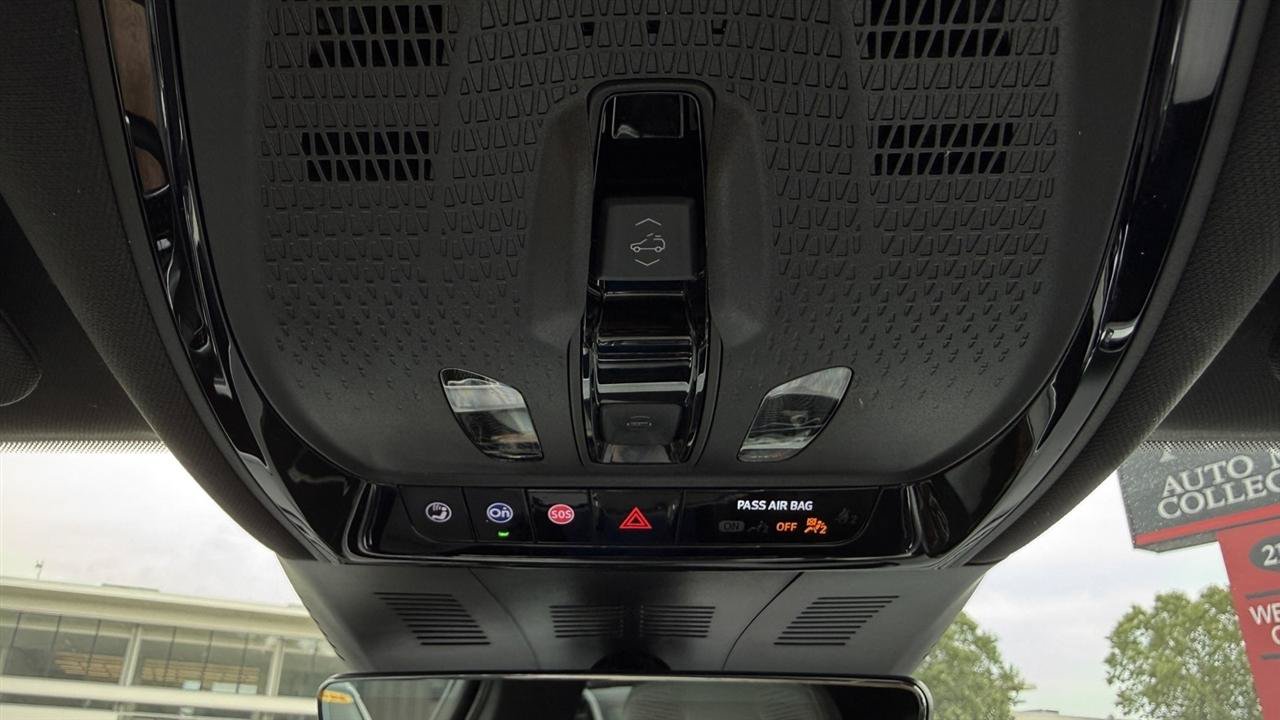 Used 2024 Cadillac Lyriq Sport RWD image 61