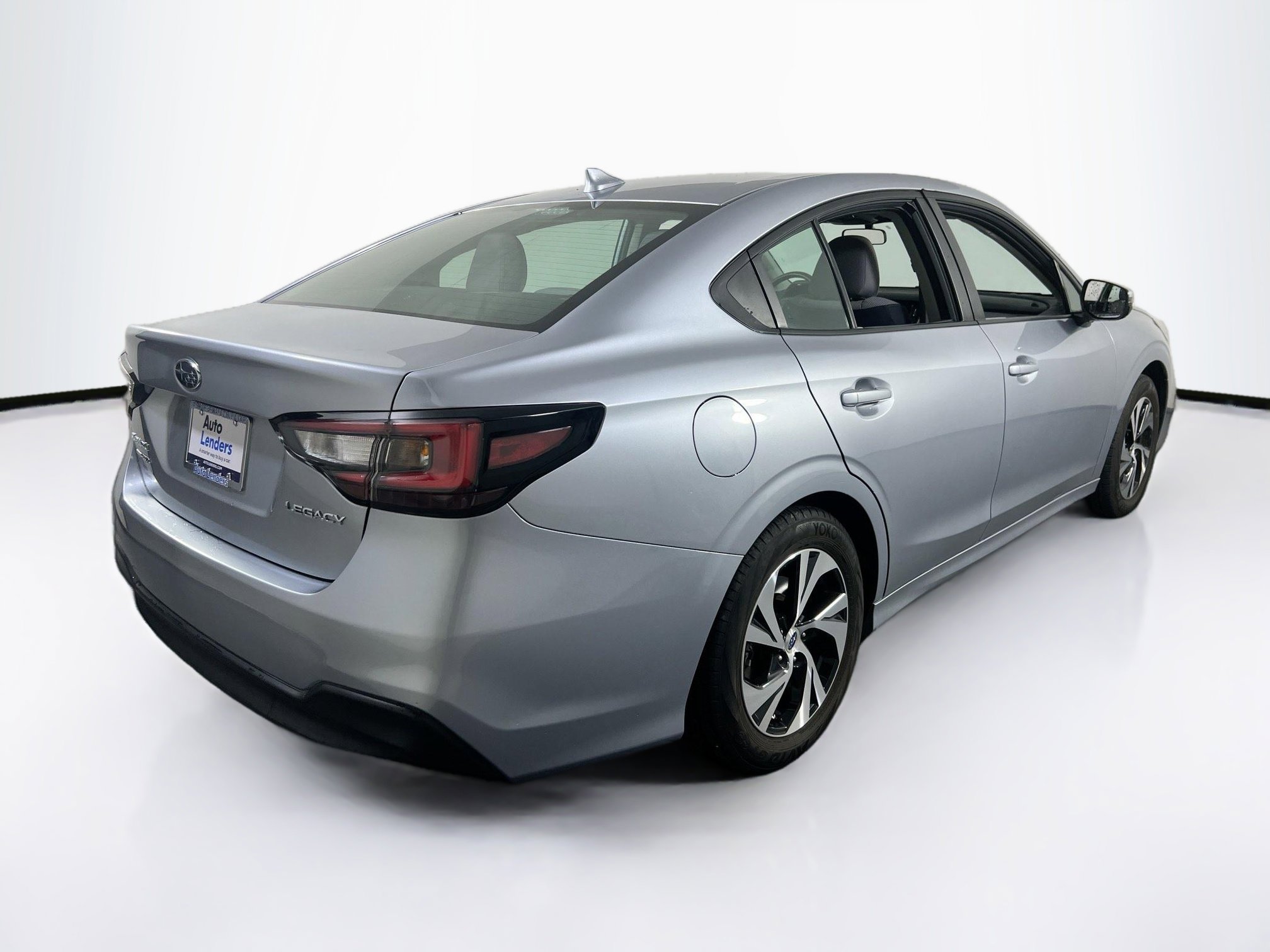Used 2024 Subaru Legacy Premium image 5