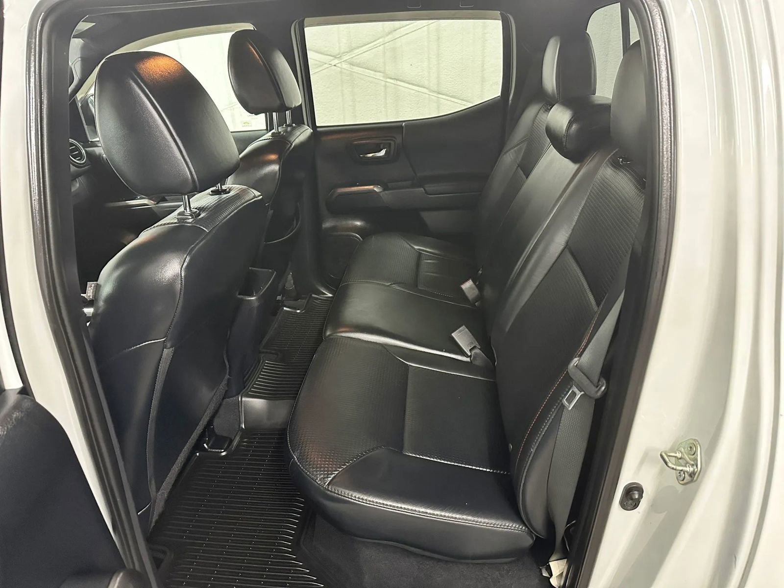 Used 2017 Toyota Tacoma TRD Pro AWD/4WD image 29