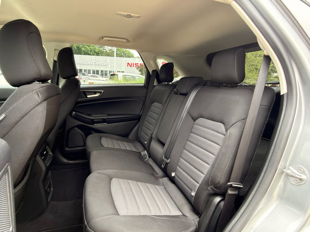 Used 2022 Ford Edge SE AWD/4WD image 21