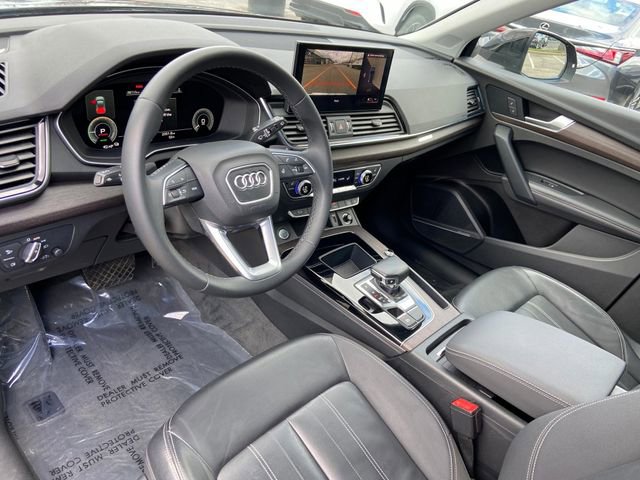 Used 2021 Audi Q5 e Premium Plus w/ Premium Plus Package image 25