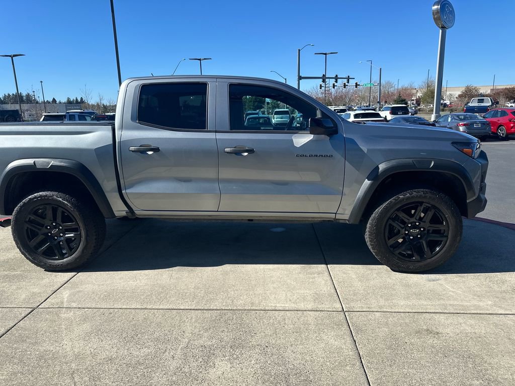 Used 2023 Chevrolet Colorado Trail Boss w/ Technology Package AWD/4WD image 5