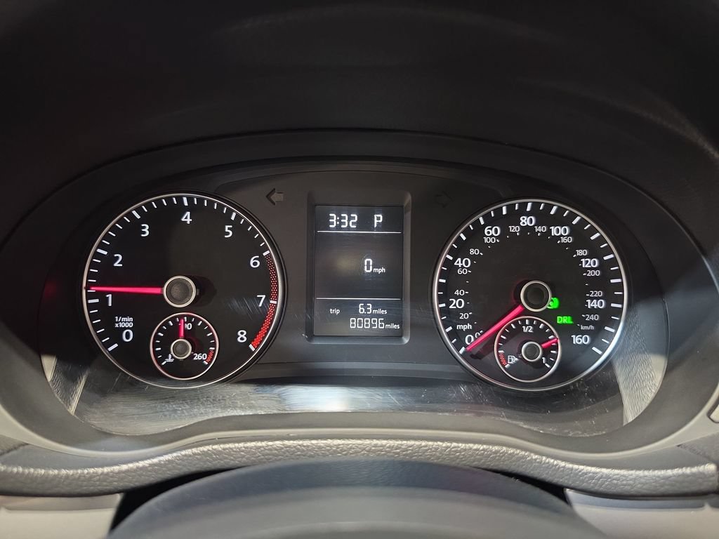Used 2014 Volkswagen Passat 1.8T S FWD image 10