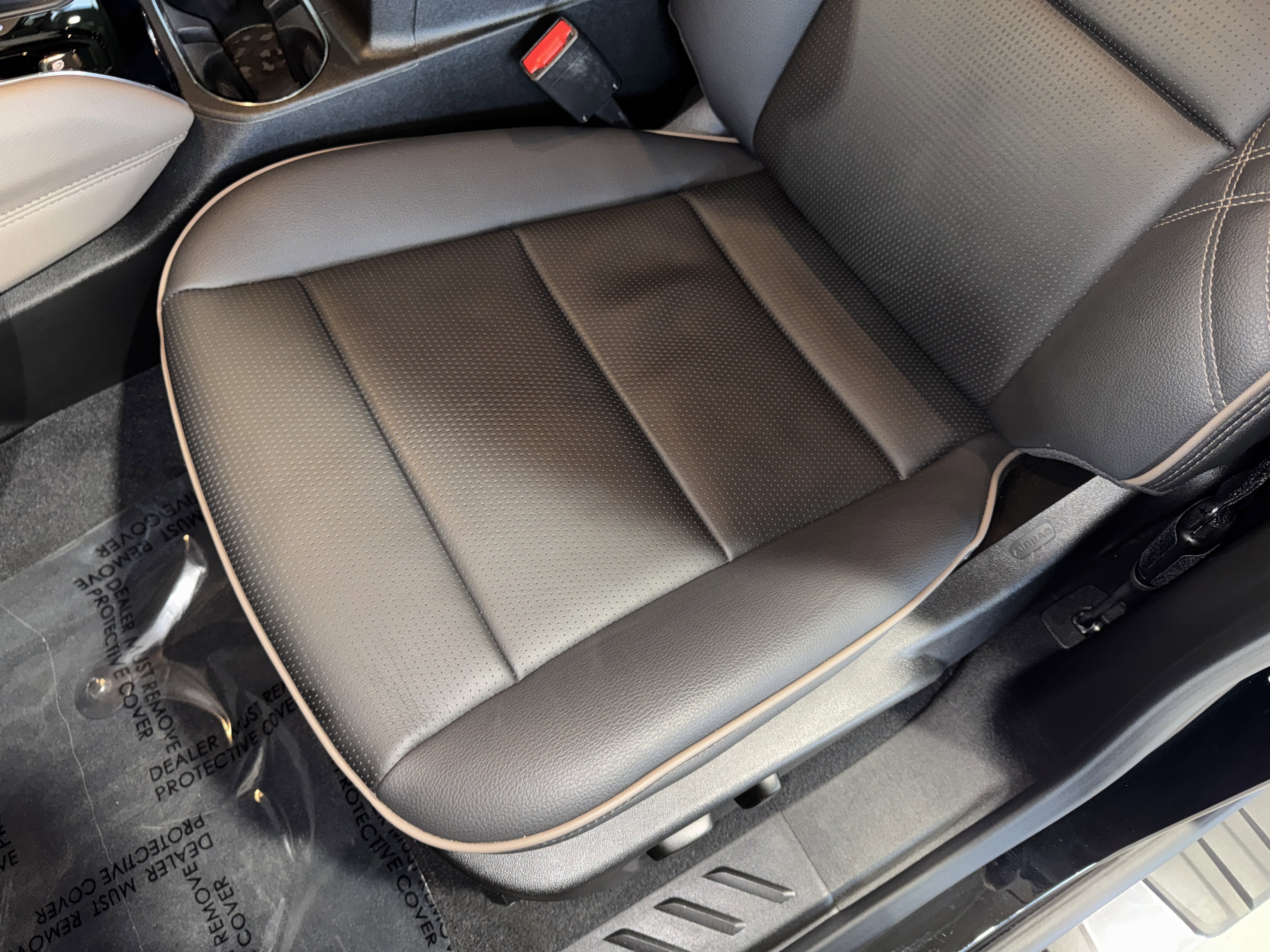 Used 2025 GMC Canyon Denali image 33