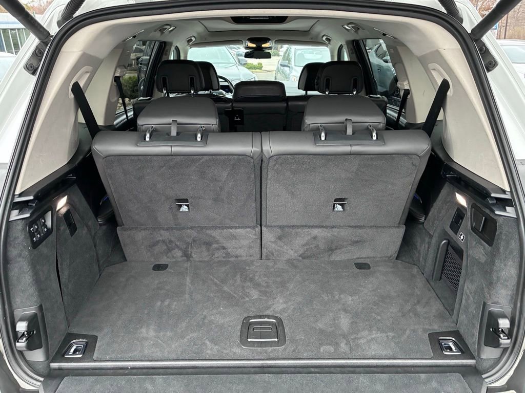 Used 2024 BMW X7 xDrive40i w/ Premium Package AWD/4WD image 20