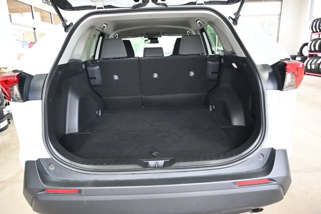 Used 2024 Toyota RAV4 XLE FWD image 26