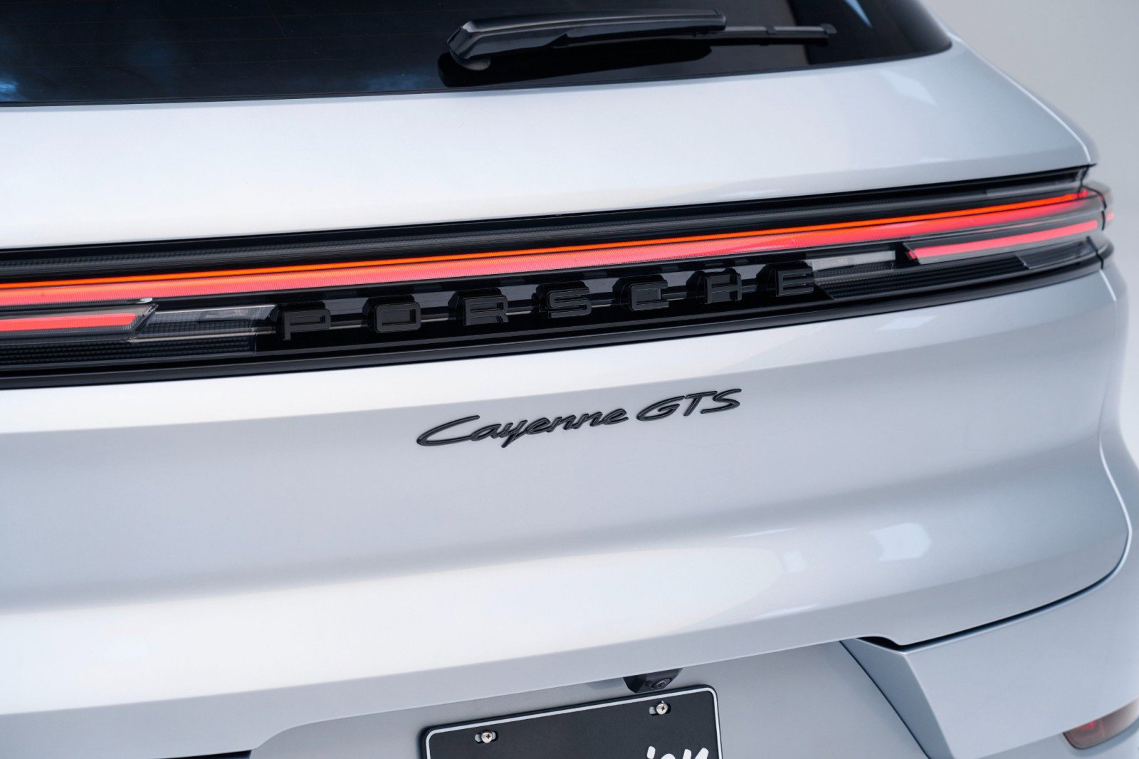 New 2026 Porsche Cayenne GTS image 12