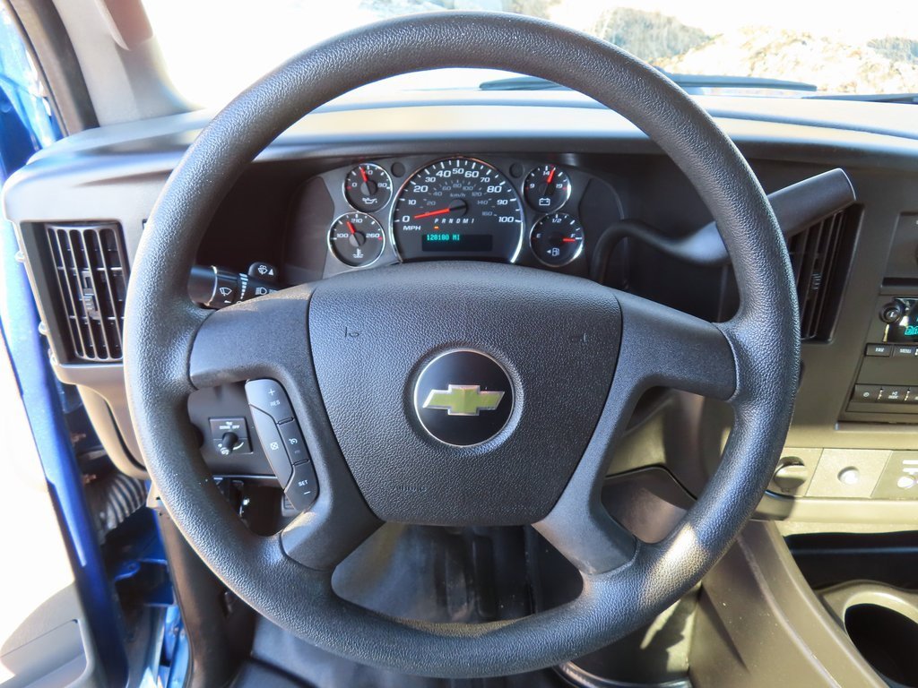 Used 2018 Chevrolet Express 3500 Extended w/ Driver Convenience Package image 4